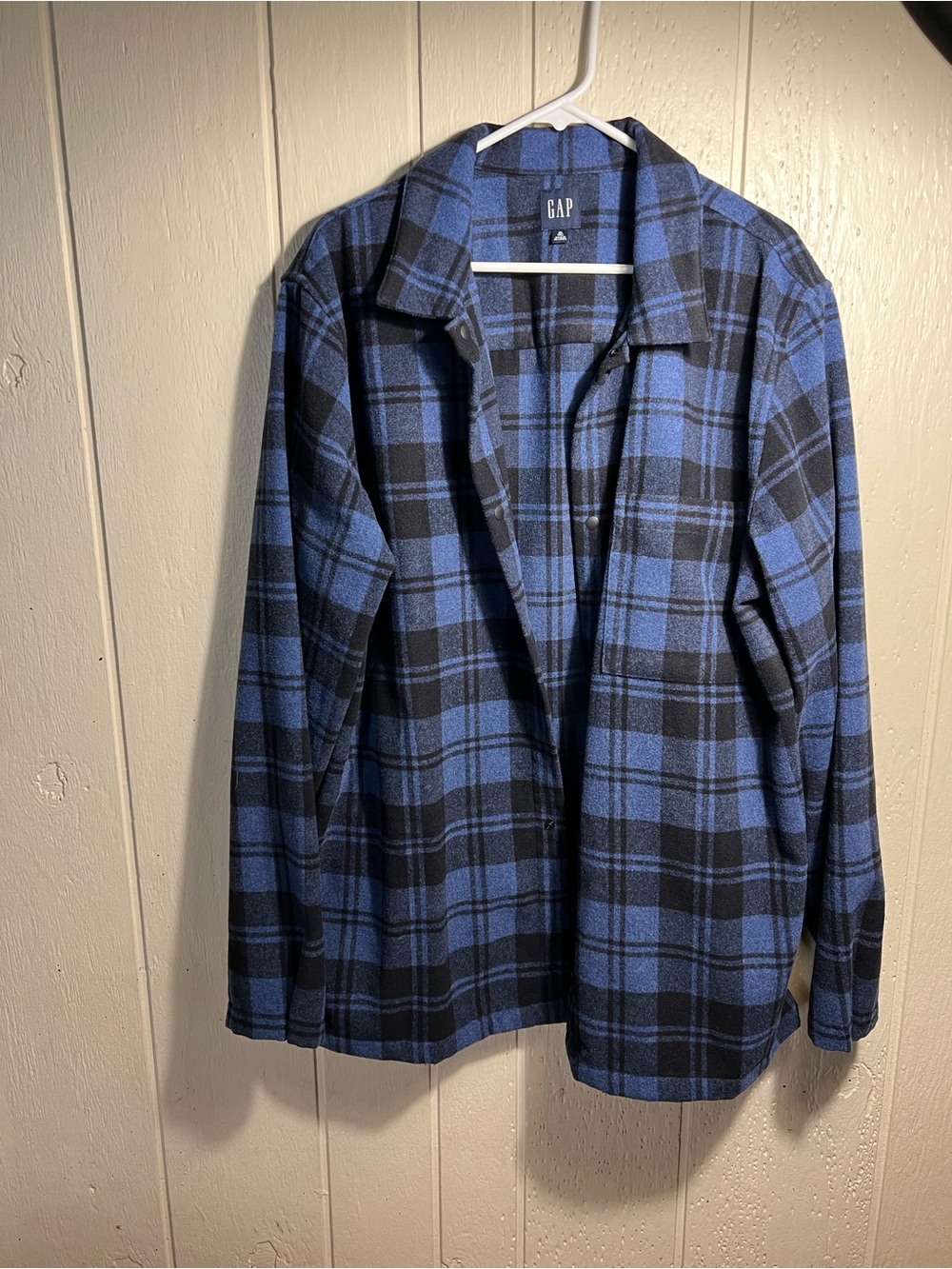 GAP Men's Blue and Black Plaid Shirt Jacket